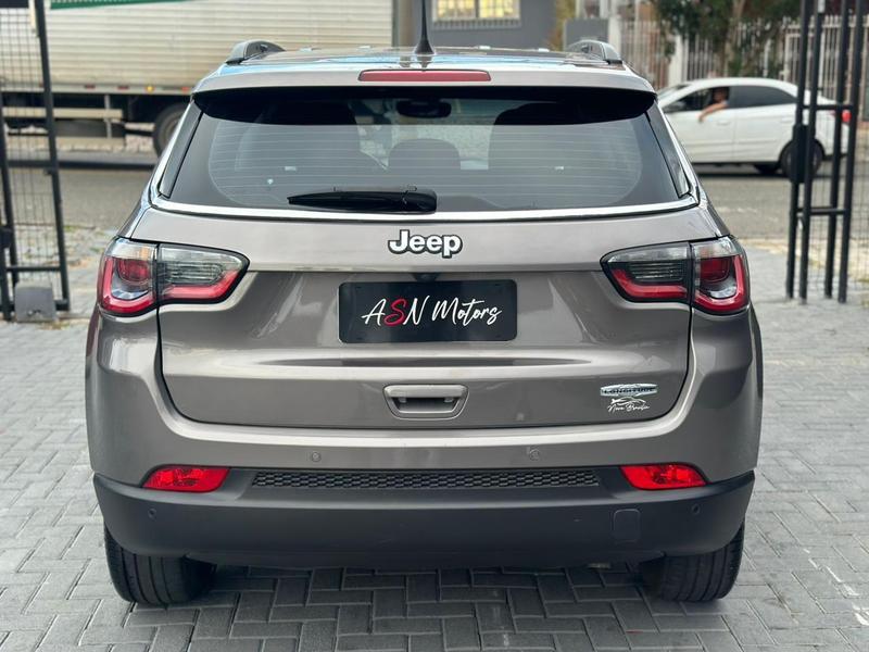 Jeep Compass Longitude F - foto 12