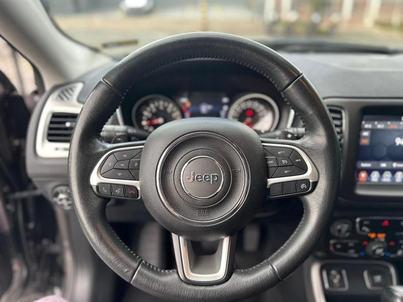 Jeep Compass Longitude F - foto 8
