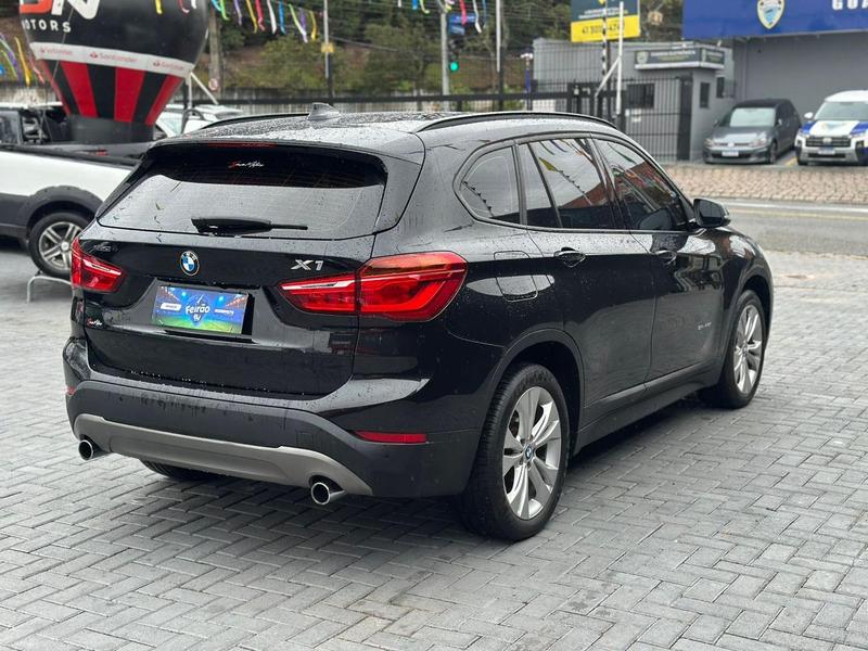 BMW X1 Sdrive 20i 2.0 2.0 Tb Acti.flex Aut. - foto 9