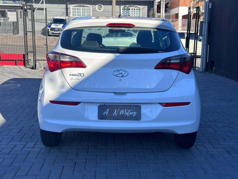 Hyundai HB20 10mt Unique - foto 7