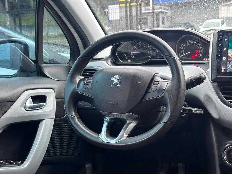 Peugeot 208 Griffe 1.6 Flex 16V 5P Mec. - foto 6