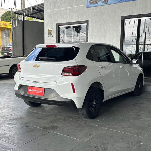 Chevrolet Onix 1.0 LT - foto 9