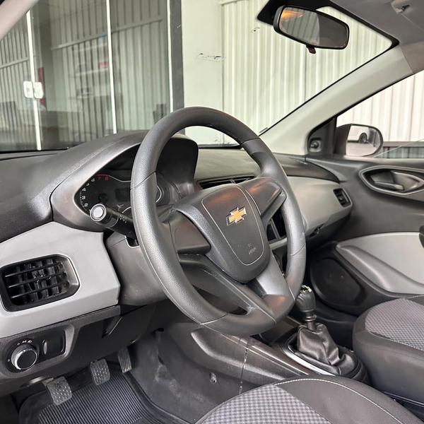 Chevrolet Onix Hatch Joy 1.0 8V Flex 5P Mec - foto 11