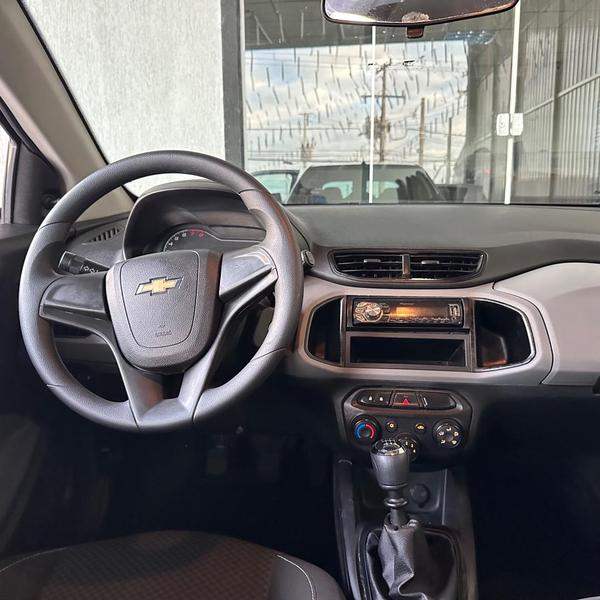Chevrolet Onix Hatch Joy 1.0 8V Flex 5P Mec - foto 12