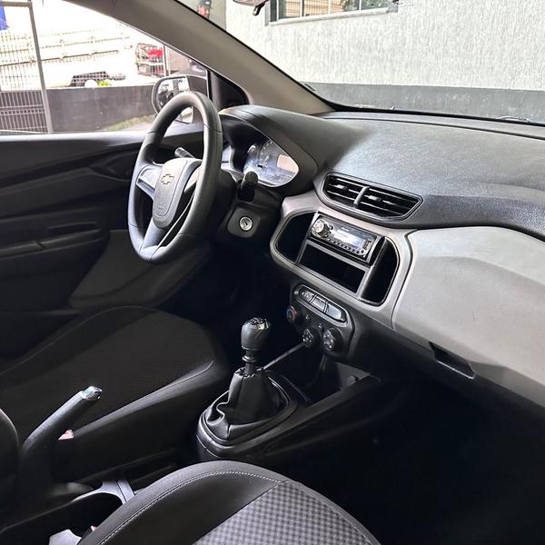 Chevrolet Onix Hatch Joy 1.0 8V Flex 5P Mec - foto 15