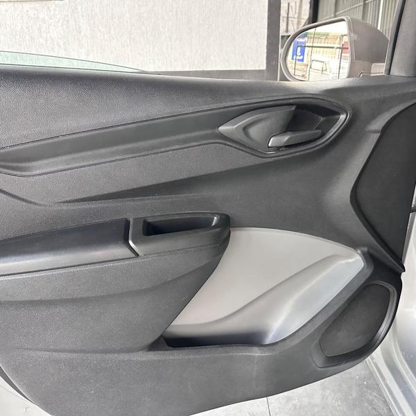 Chevrolet Onix Hatch Joy 1.0 8V Flex 5P Mec - foto 10