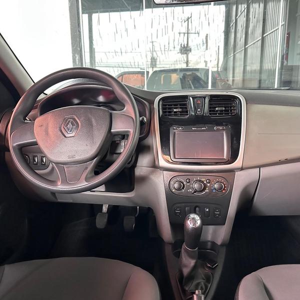 Renault Logan 1.6 Expression 8V Flex 4P Manual - foto 14