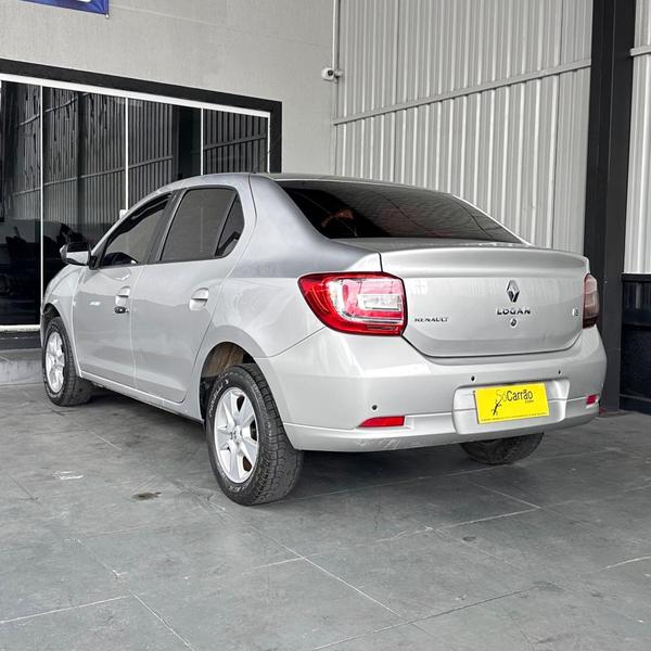 Renault Logan 1.6 Expression 8V Flex 4P Manual - foto 9