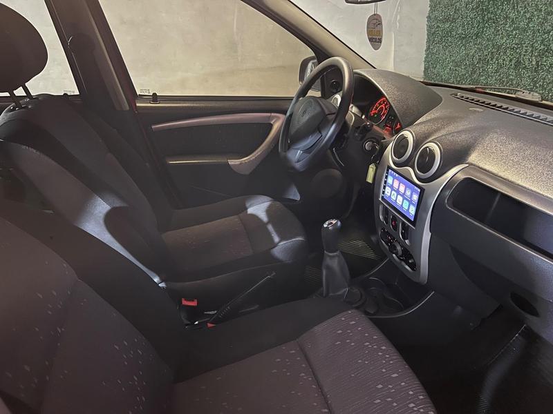 Renault Logan Authentique Hi Flex 1.0 16V 4P - foto 12