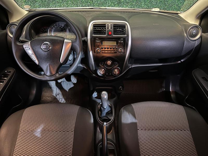 Nissan Versa 1.0 S - foto 9