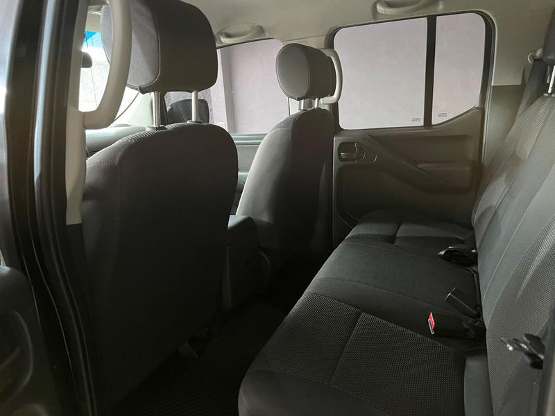 Nissan Frontier Xe 2.5 X2 - foto 11