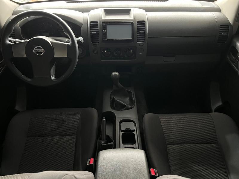 Nissan Frontier Xe 2.5 X2 - foto 9