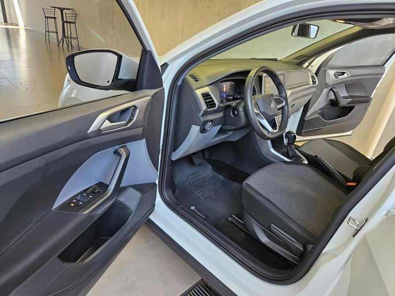 Volkswagen T-Cross TSI - foto 9