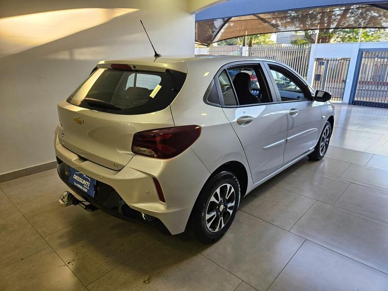 Chevrolet Onix Sed. Plus Prem. 1.0 12V Tb Flex Automático - foto 4