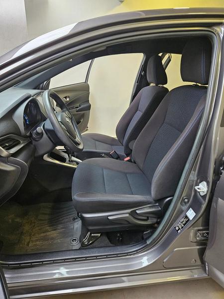 Toyota Yaris Ha Pls 15cnt - foto 9