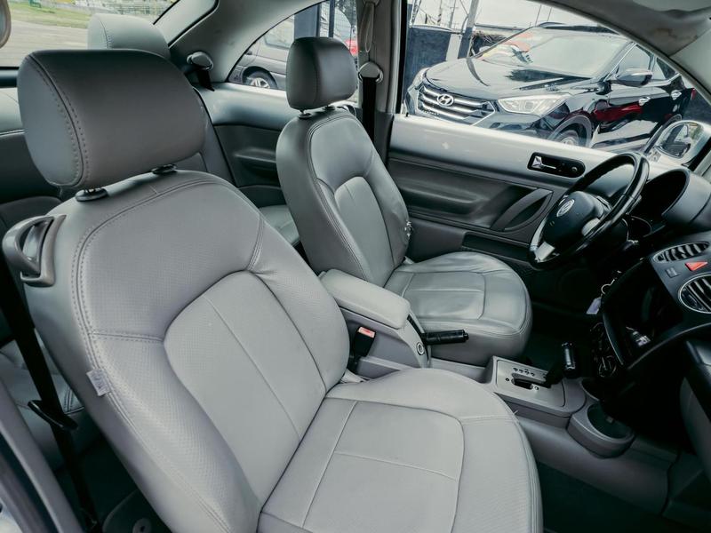 Volkswagen Beetle - foto 8