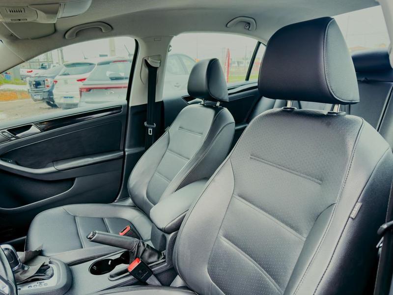 Volkswagen Jetta 2.0 - foto 6
