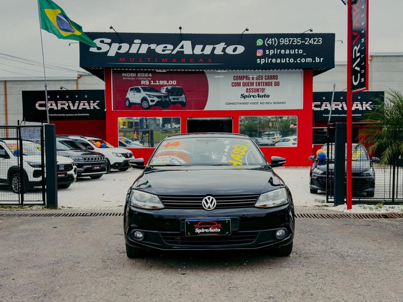 Volkswagen Jetta 2.0 - foto 2
