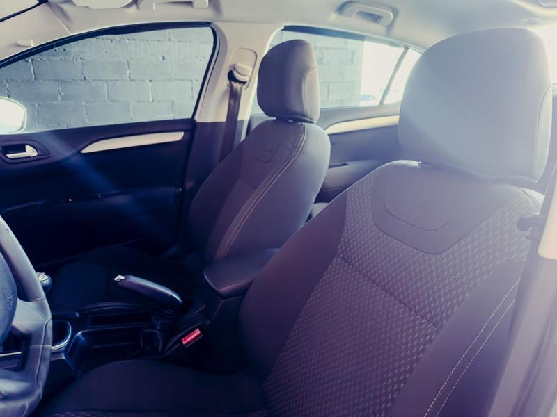 Citroën C4 Lounge M 2l Tend - foto 6