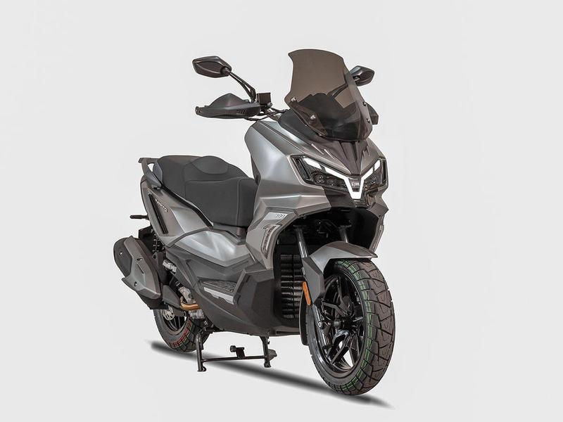 DAFRA ADXTG 300