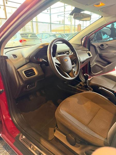 Chevrolet Onix Hatch LT 1.0 8V Flexpower 5P Mec. - foto 9