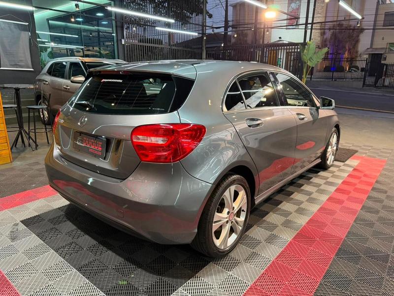 Mercedes-Benz Classe A 200 1.6 Tb 16V Style 156cv Aut. - foto 4