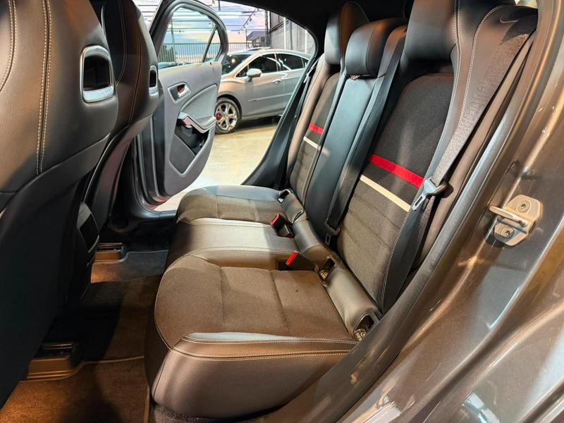 Mercedes-Benz Classe A 200 1.6 Tb 16V Style 156cv Aut. - foto 17