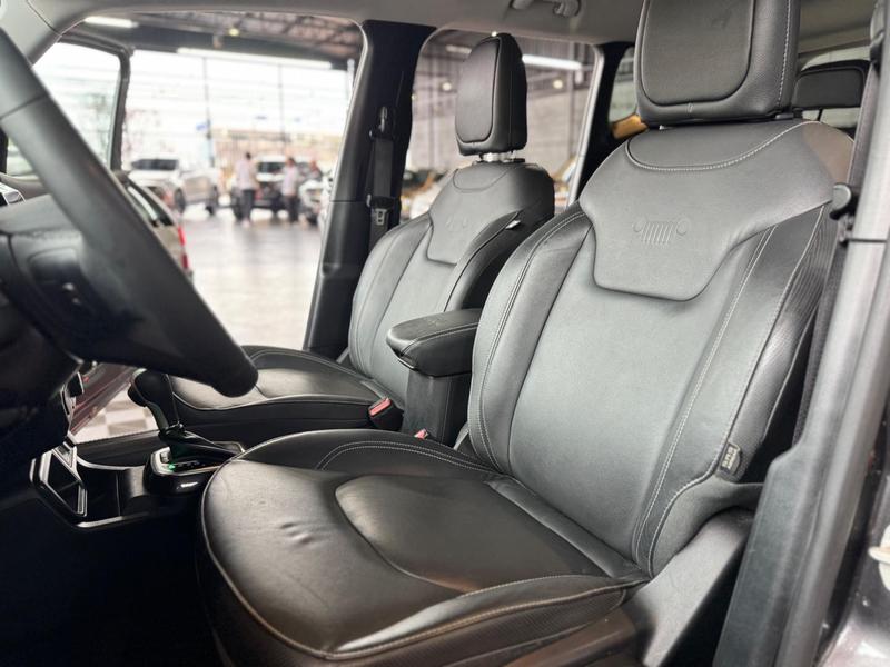 Jeep Renegade Trailhawk T270 1.3 Tb Flex Aut. - foto 12