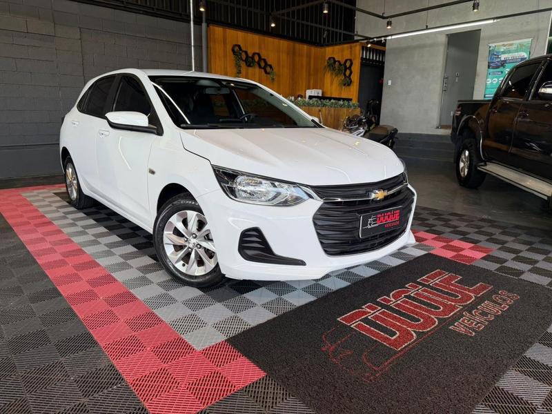 Chevrolet Onix 10mt - foto 2