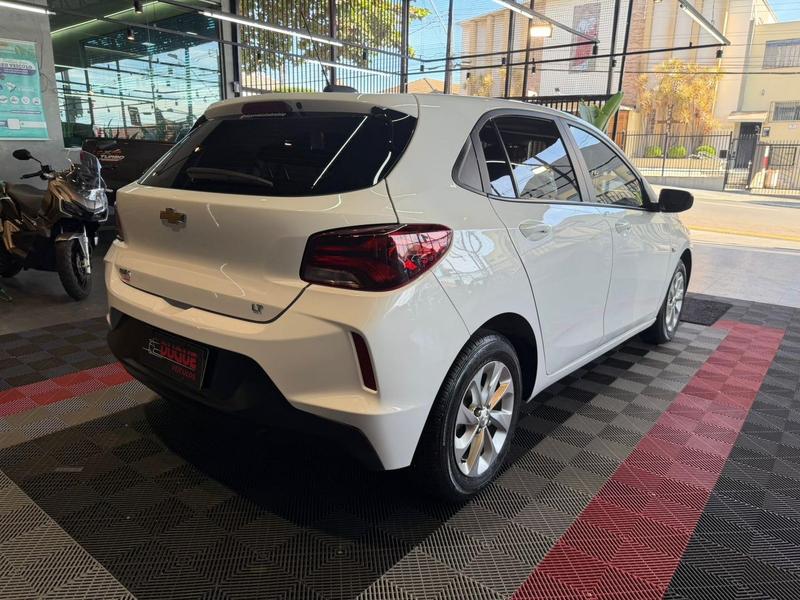 Chevrolet Onix 10mt - foto 3