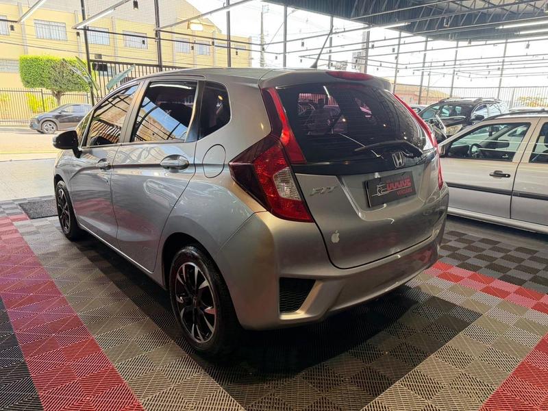 Honda Fit Lx CVT - foto 4