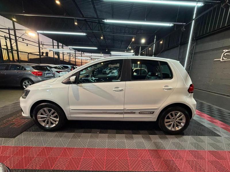 Volkswagen Fox Connect 1.6 Flex 8V 5P - foto 6