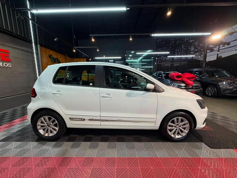 Volkswagen Fox Connect 1.6 Flex 8V 5P - foto 5