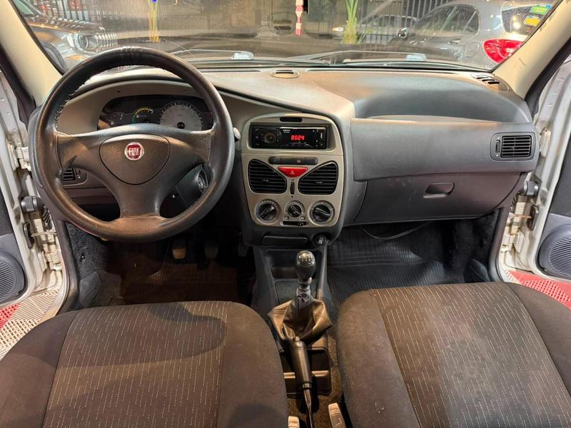 Fiat Palio Week. Adv Adv Tryon 1.8 MPI Flex - foto 11
