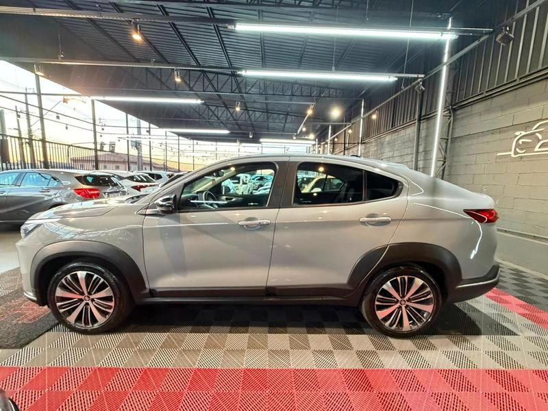 Fiat Fastback Audace Hyb - foto 8