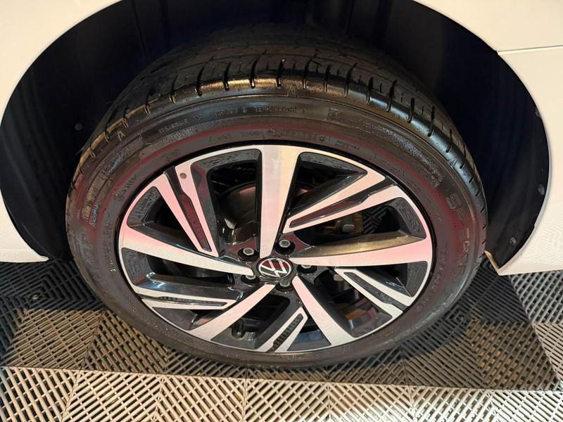 Volkswagen Virtus Highline 200 TSI 1.0 Flex 12V Automático - foto 19