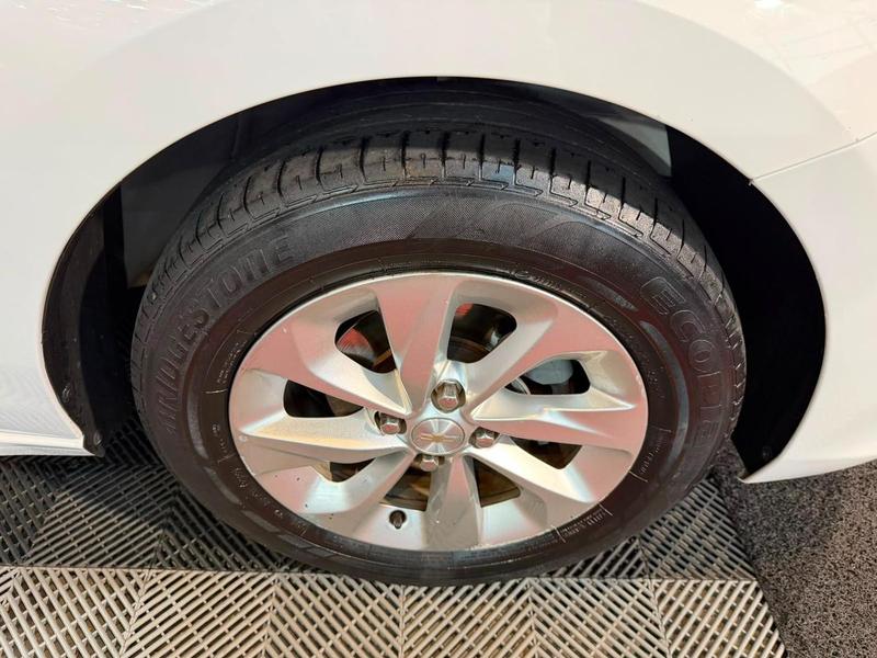 Chevrolet Onix Plus 10mt - foto 11