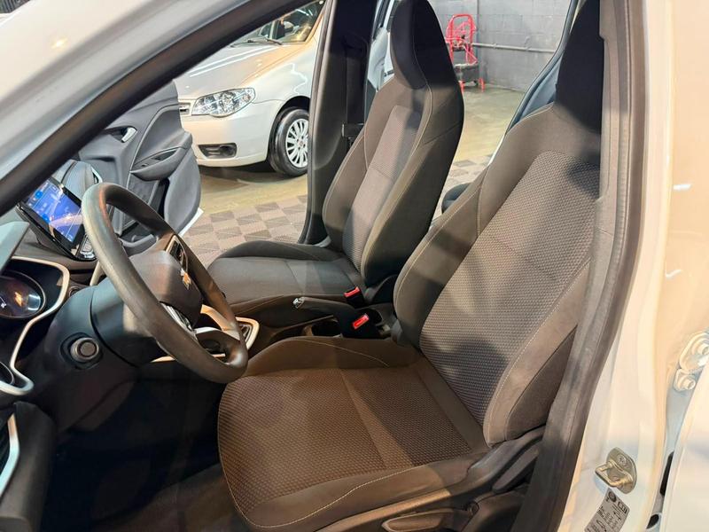 Chevrolet Onix Plus 10mt - foto 14