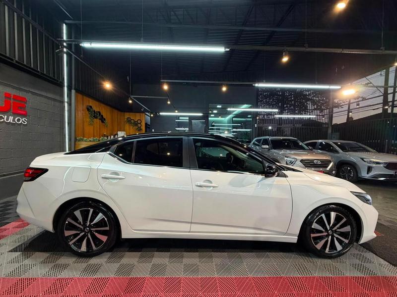 Nissan Sentra Adv CVT - foto 9
