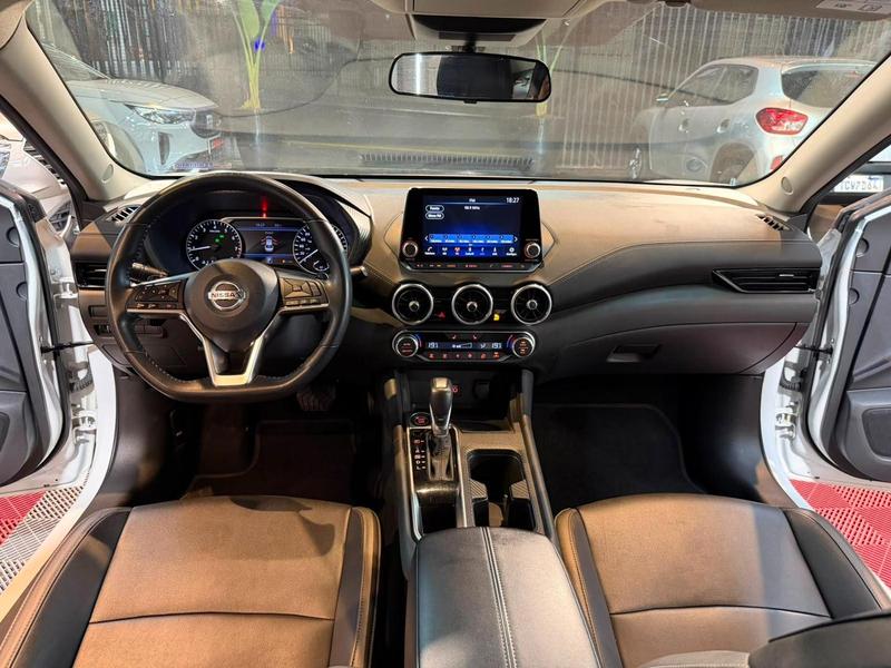 Nissan Sentra Adv CVT - foto 12