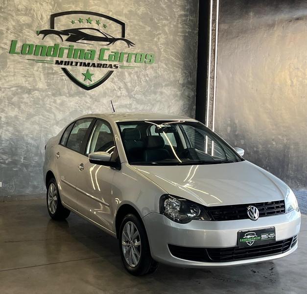 Volkswagen Polo Sedan 1.6 - foto 11