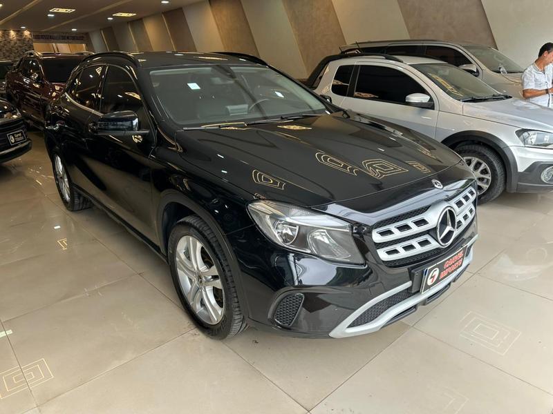 MERCEDES-BENZ GLA 200 1.6 CGI STYLE 16V TURBO 4P