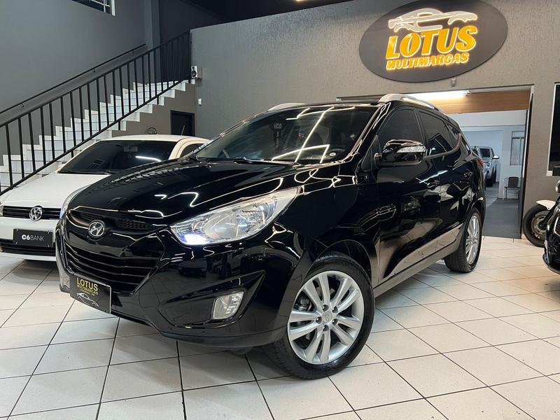 Hyundai ix35 2.0 - foto 10