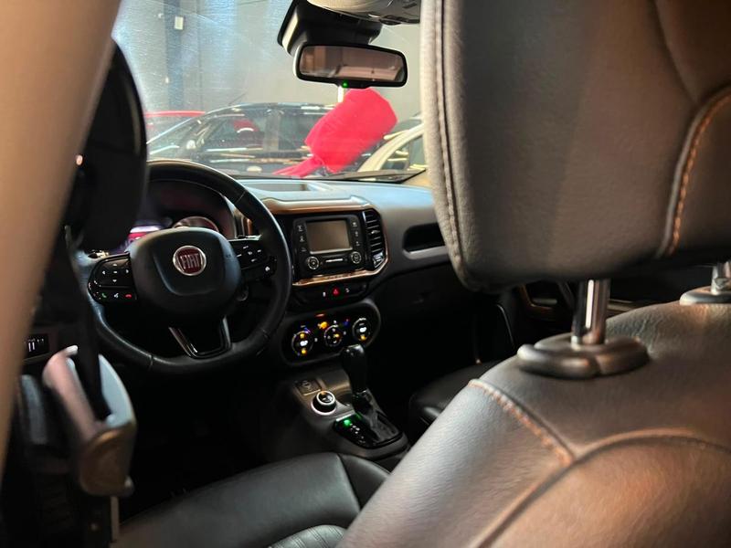 Fiat Toro Volcano At D4 - foto 13