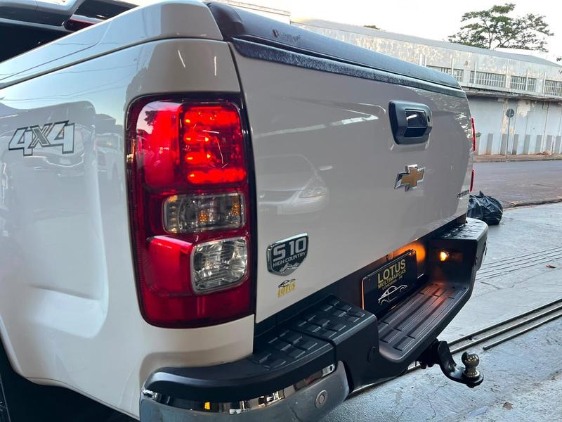 Chevrolet S10 Pick Up LT 2.8 TDI 4X4 Cd Diesel Automático - foto 9