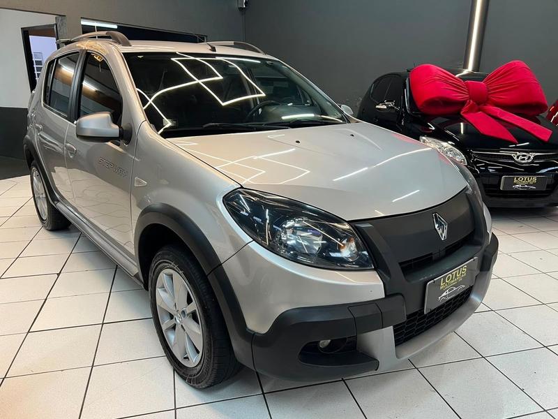 Renault Sandero Stepway - foto 5