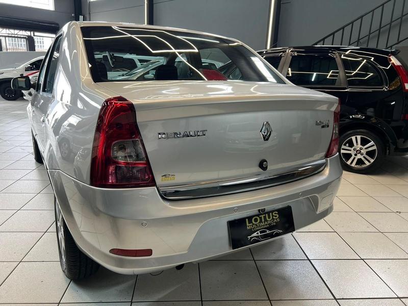 Renault Logan Exp 1.6 - foto 4