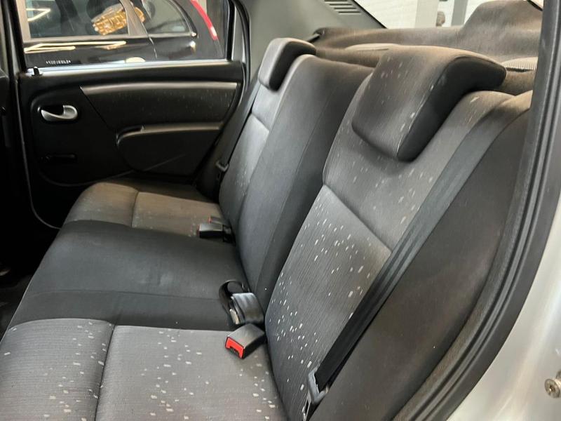 Renault Logan Exp 1.6 - foto 7