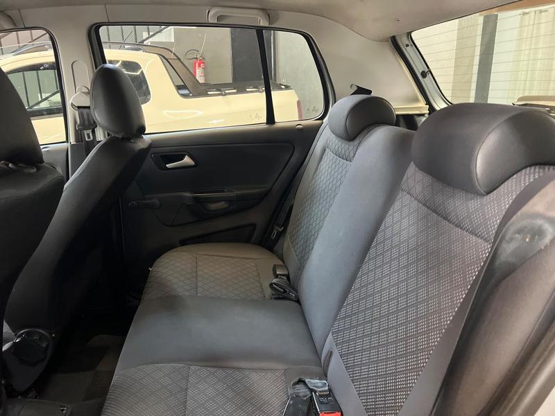 Volkswagen Fox Prime Higli. 1.6 Total Flex 8V 5P - foto 8