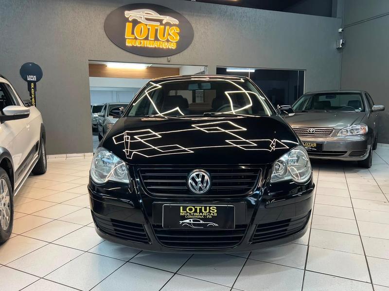 Volkswagen Polo Sedan 1.6 - foto 3